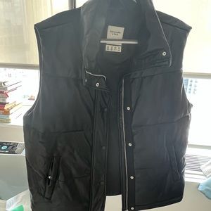 Abercrombie & Fitch Black Quilted Puffer Vest